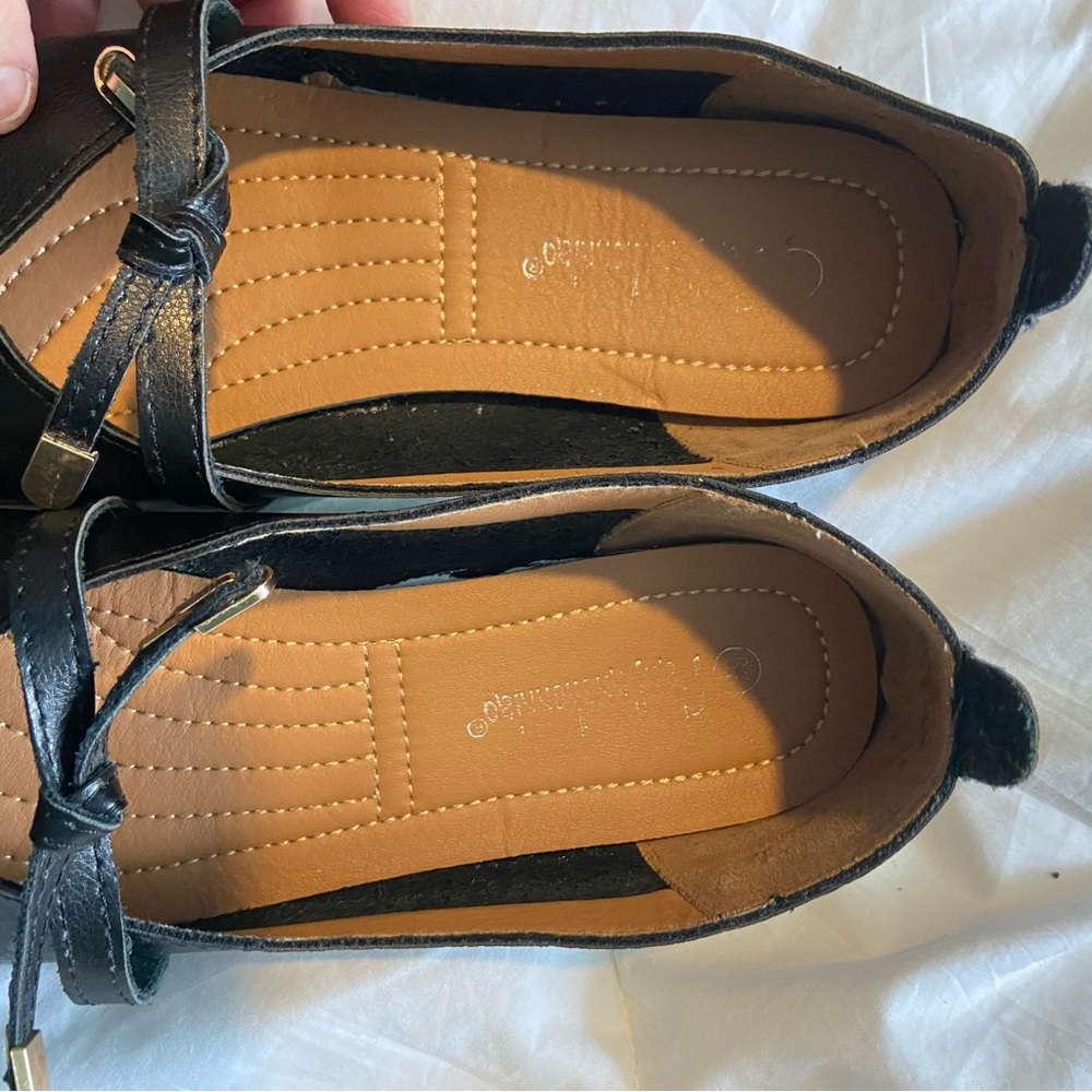 🎯 Size 8 black leather flats.  Good used condition. - Picture 5 of 6